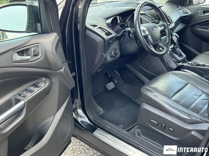 Ford Escape 39 interauto-car