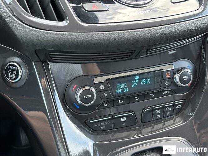 Ford Escape 47 interauto-car