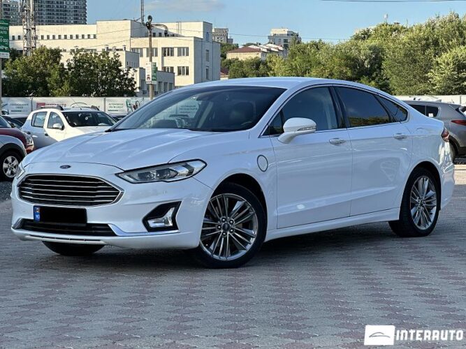 Ford Fusion 34 interauto-car