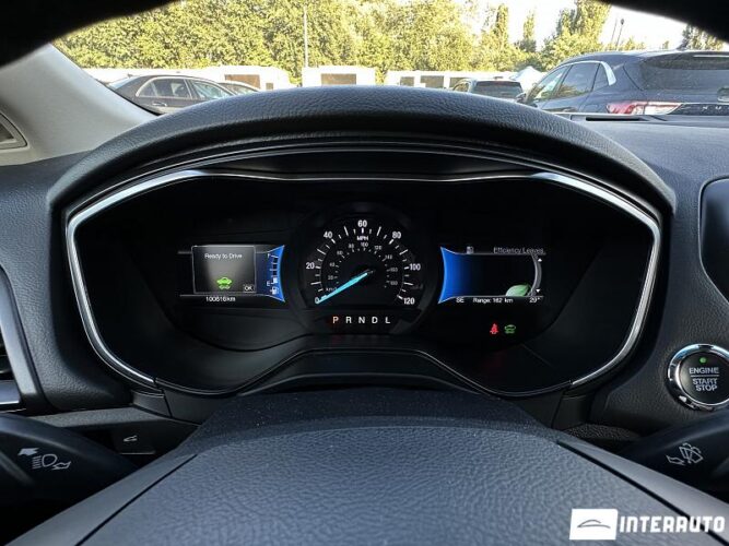 Ford Fusion 46 interauto-car