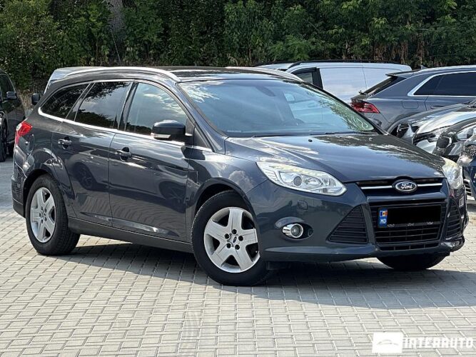 Ford Focus 30 interauto-car