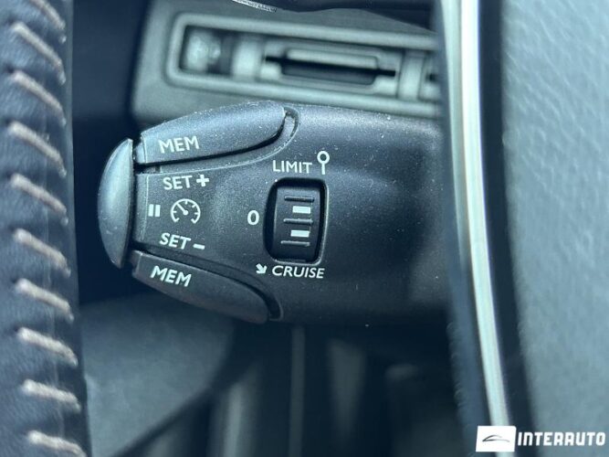 Peugeot 5008 39 interauto-car