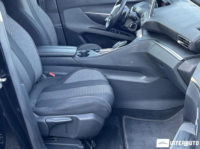 Peugeot 5008 43 interauto-car