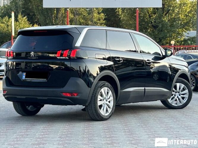 Peugeot 5008 32 interauto-car