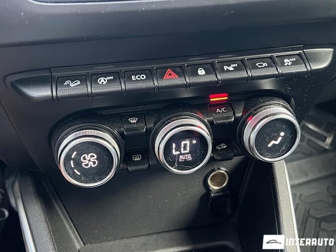 Dacia Duster 42 interauto-car