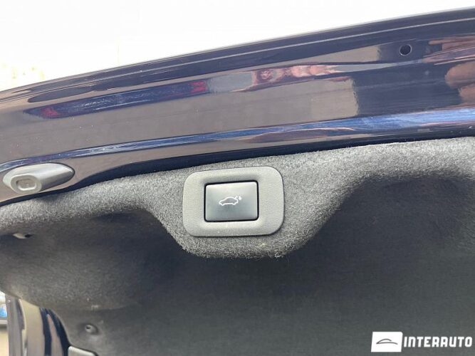 Lexus ES 300h 39 interauto-car