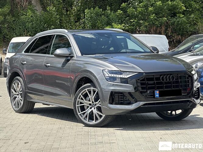 Audi Q8 38 interauto-car