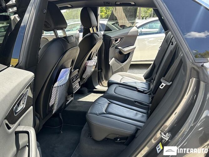 Audi Q8 50 interauto-car