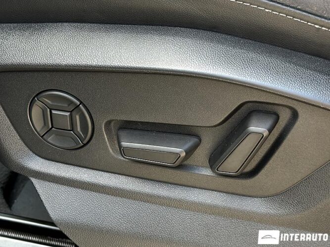 Audi Q8 55 interauto-car