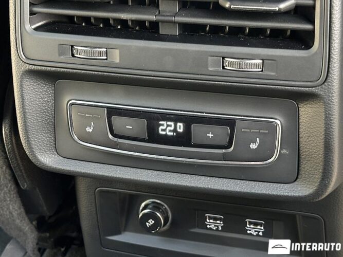 Audi Q8 51 interauto-car