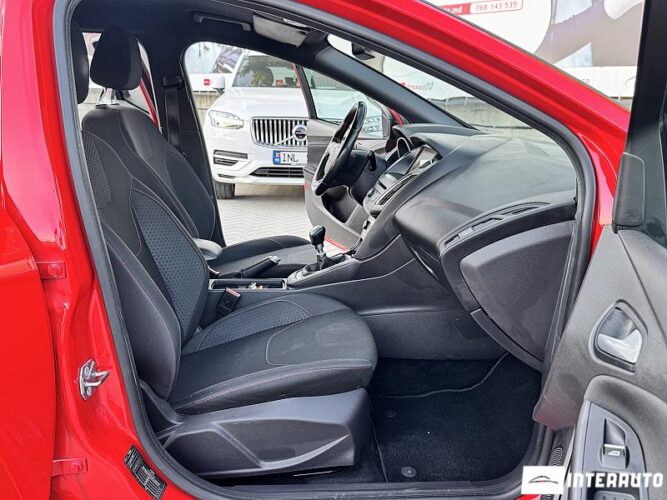 Ford Focus 45 interauto-car