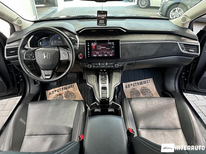 Honda Clarity 39 interauto-car