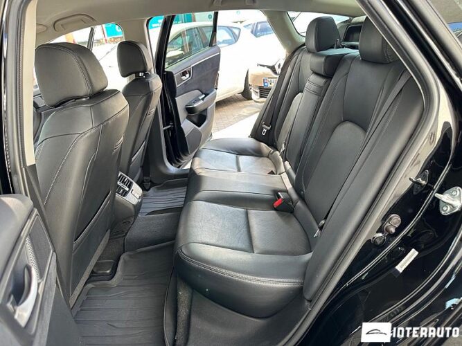 Honda Clarity 37 interauto-car