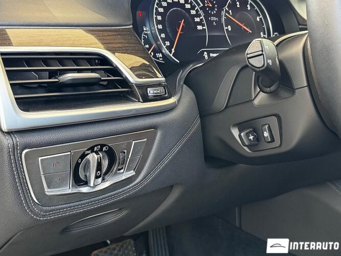 BMW 730 54 interauto-car