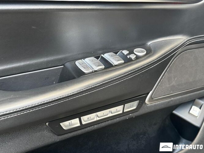 BMW 730 51 interauto-car