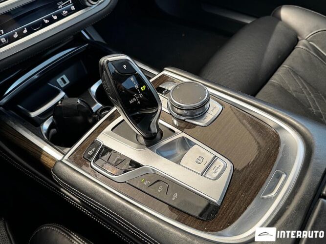 BMW 730 47 interauto-car