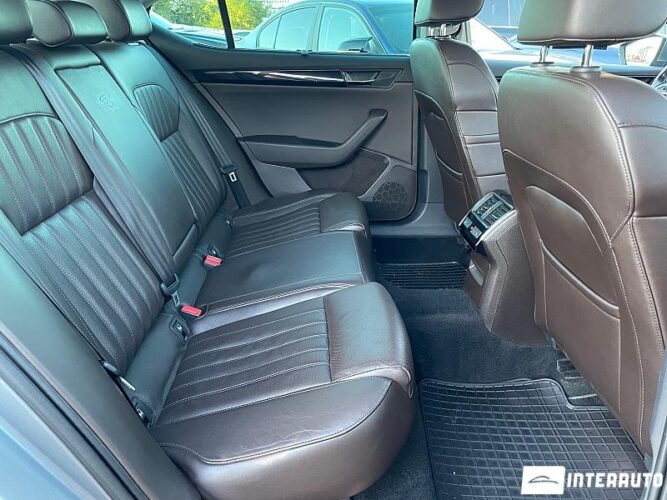 Skoda Superb 51 interauto-car