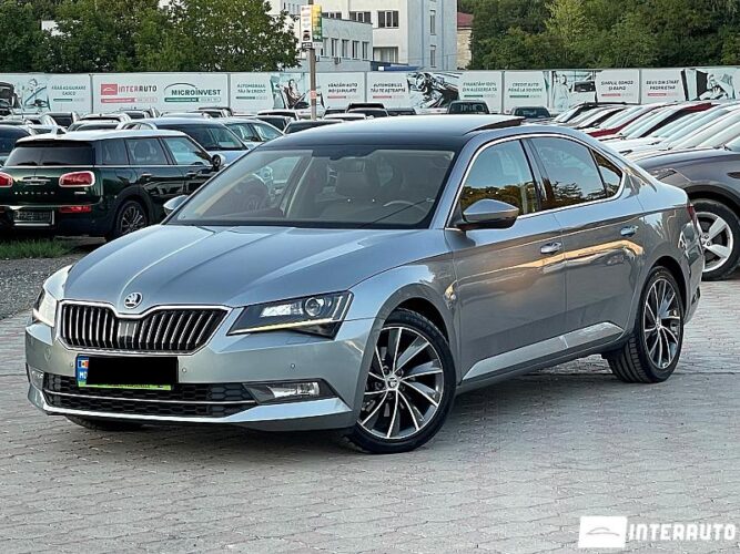 Skoda Superb 32 interauto-car