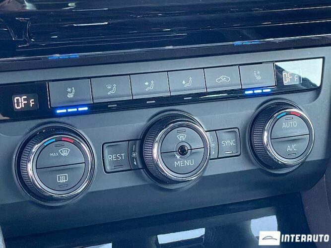 Skoda Superb 45 interauto-car