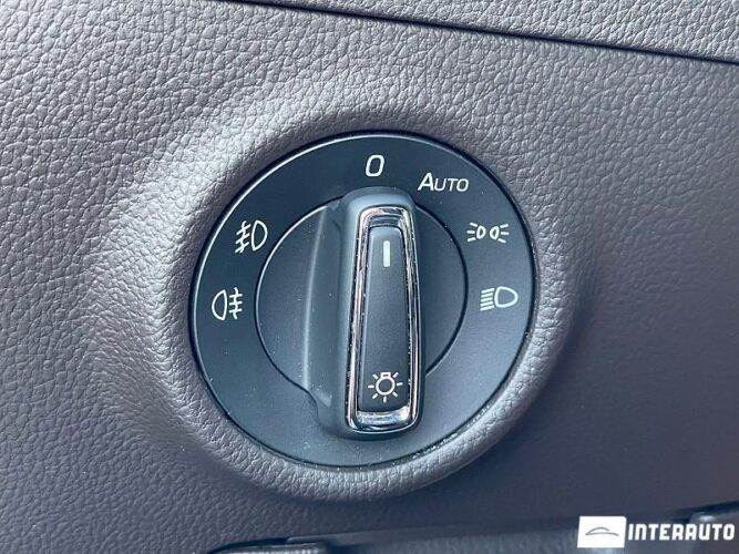 Skoda Superb 40 interauto-car