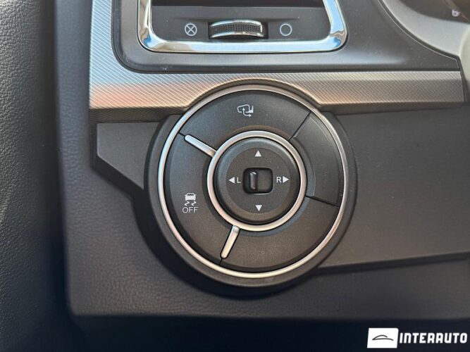 SsangYong Korrando 37 interauto-car