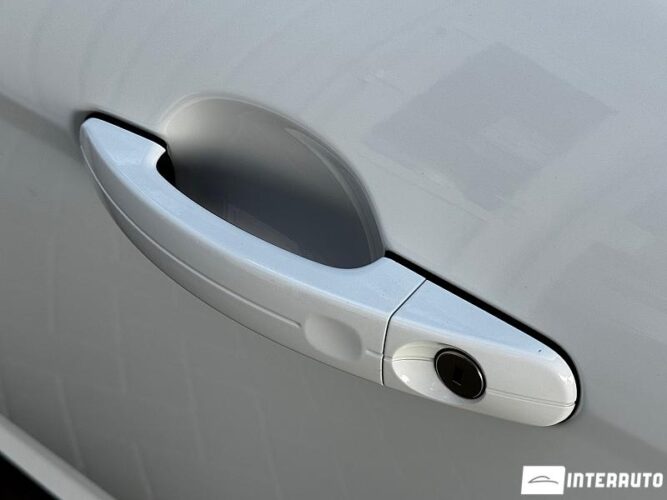 Ford Focus 48 interauto-car