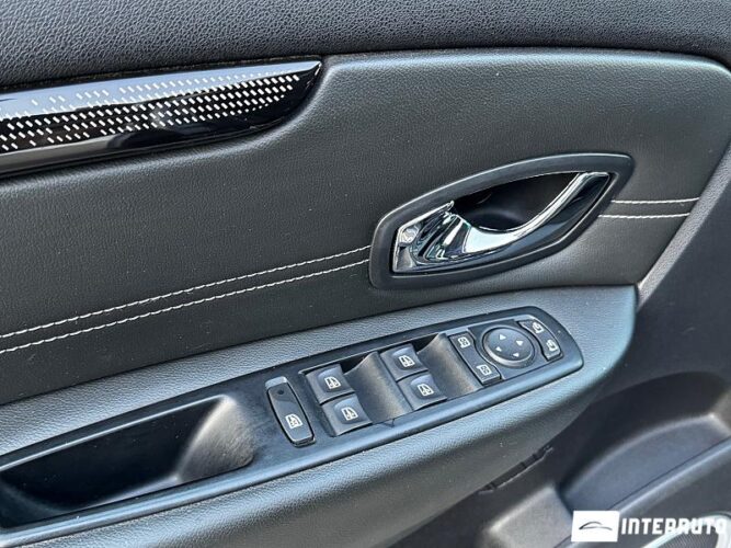 Renault Scenic 49 interauto-car