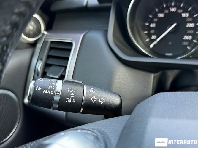 Land Rover Range Rover Sport 51 interauto-car