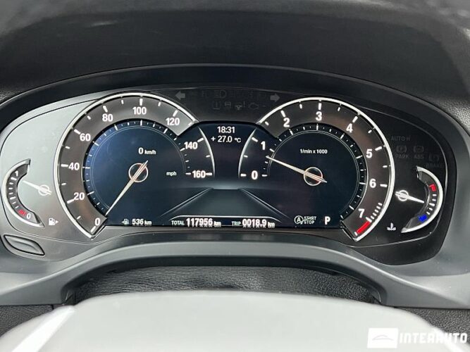 BMW X3 3.0i 41 interauto-car
