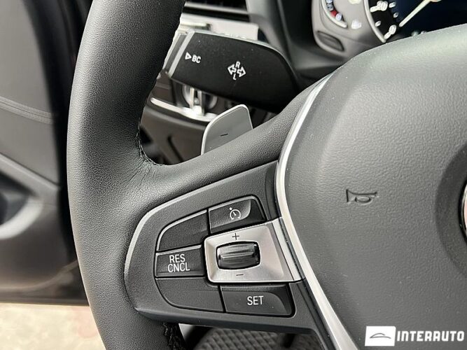 BMW X3 3.0i 39 interauto-car
