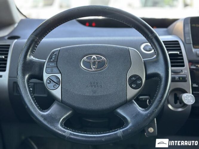 Toyota Prius 34 interauto-car