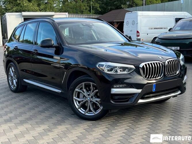 BMW X3 3.0e 35 interauto-car