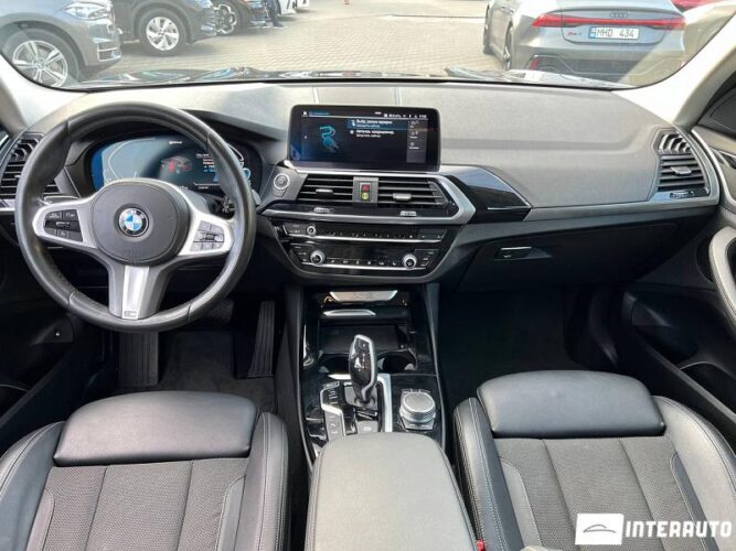 BMW X3 3.0e 39 interauto-car