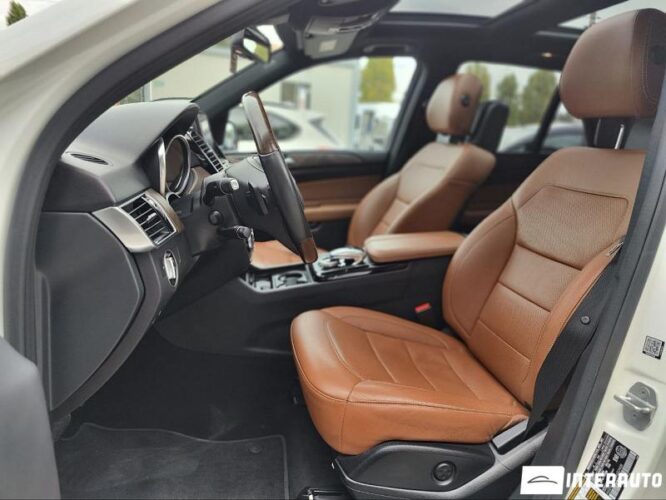 Mercedes GLE 350d 42 interauto-car