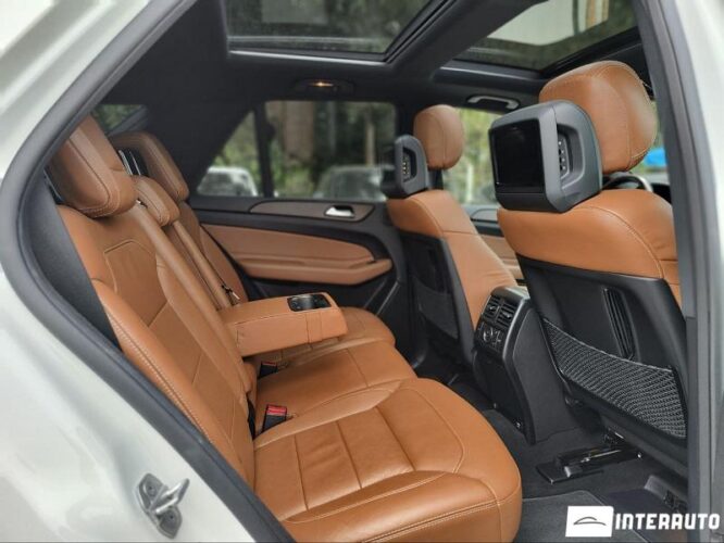 Mercedes GLE 350d 46 interauto-car