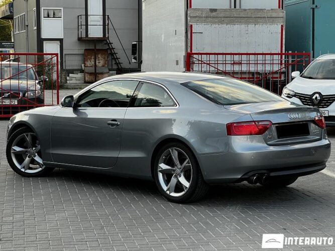 Audi A5 30 interauto-car