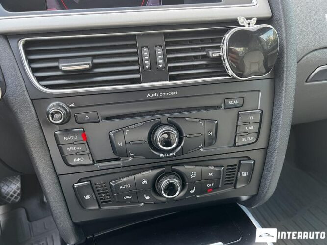 Audi A5 36 interauto-car