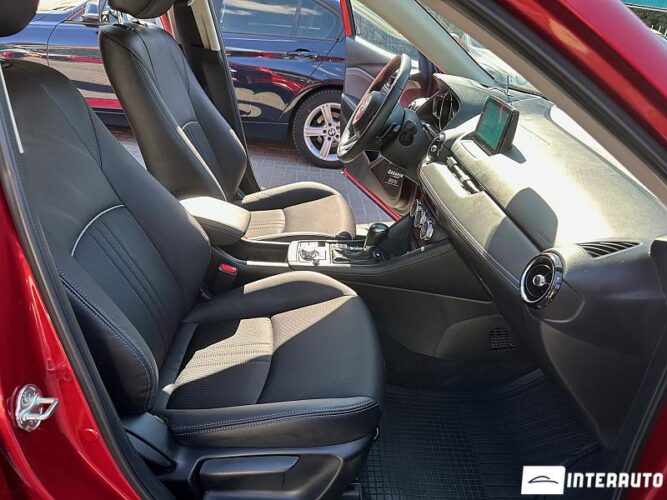 Mazda CX-3 36 interauto-car