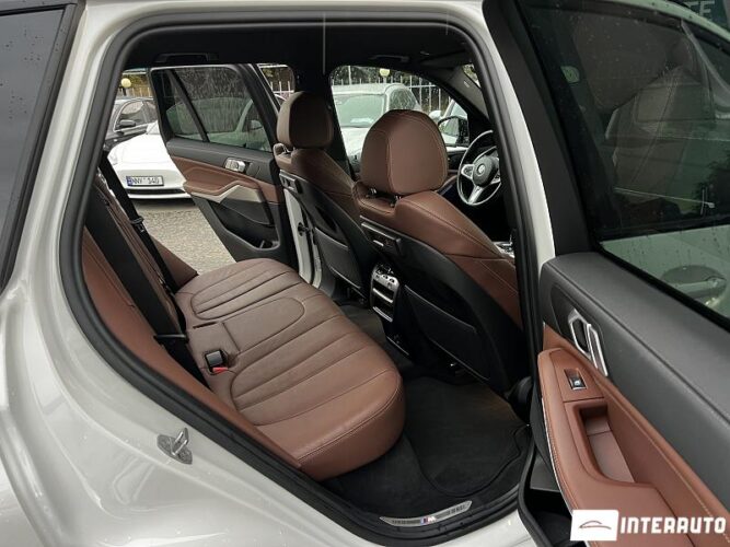 BMW X5 2.5D 54 interauto-car