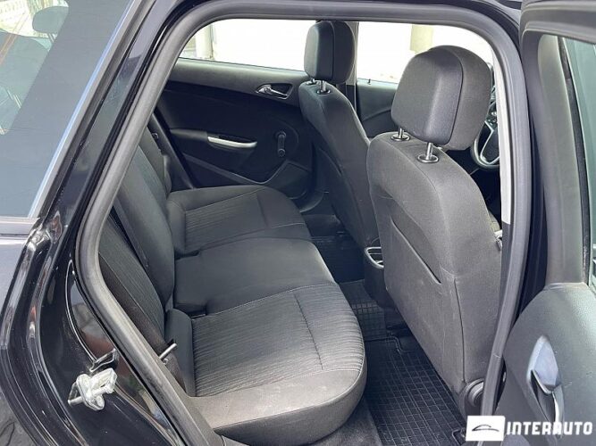 Opel Astra 44 interauto-car