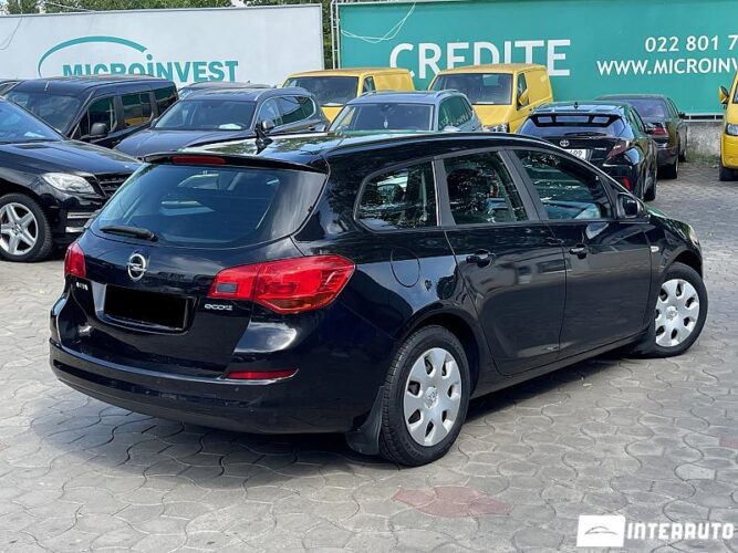 Opel Astra 31 interauto-car