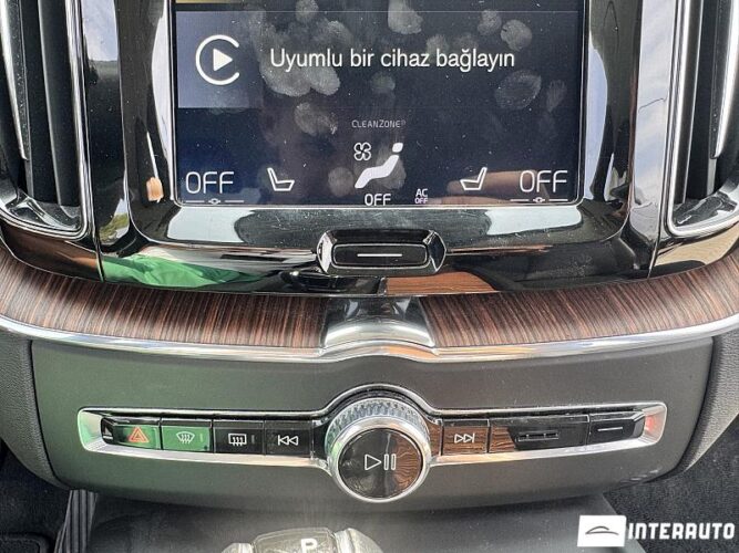 Volvo XC 60 46 interauto-car