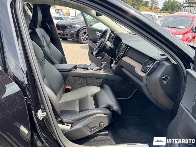 Volvo XC 60 50 interauto-car