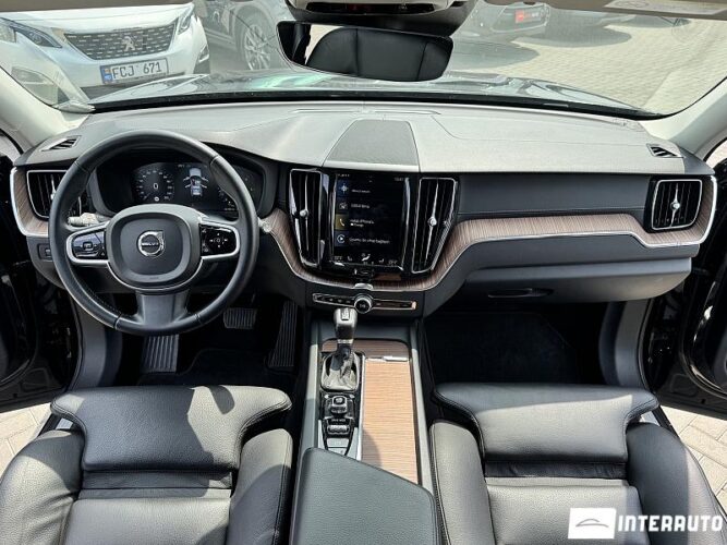 Volvo XC 60 40 interauto-car