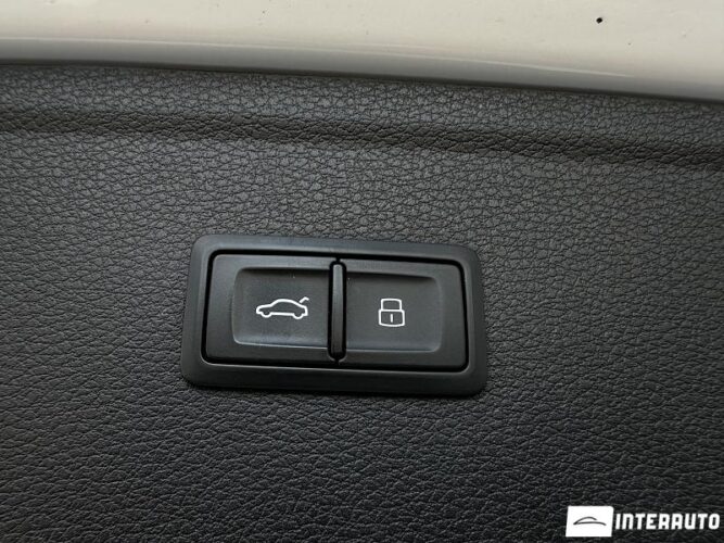 Audi Q5 53 interauto-car