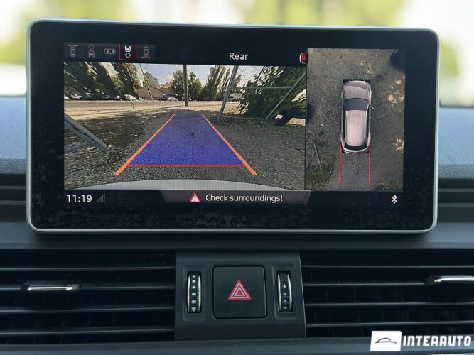 Audi Q5 44 interauto-car