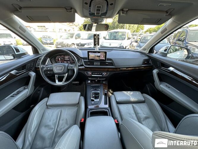 Audi Q5 40 interauto-car