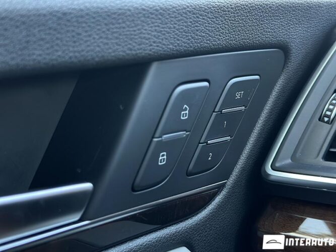 Audi Q5 38 interauto-car