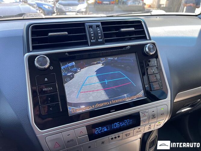 Toyota Land Cruiser Prado 44 interauto-car