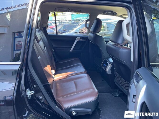 Toyota Land Cruiser Prado 54 interauto-car